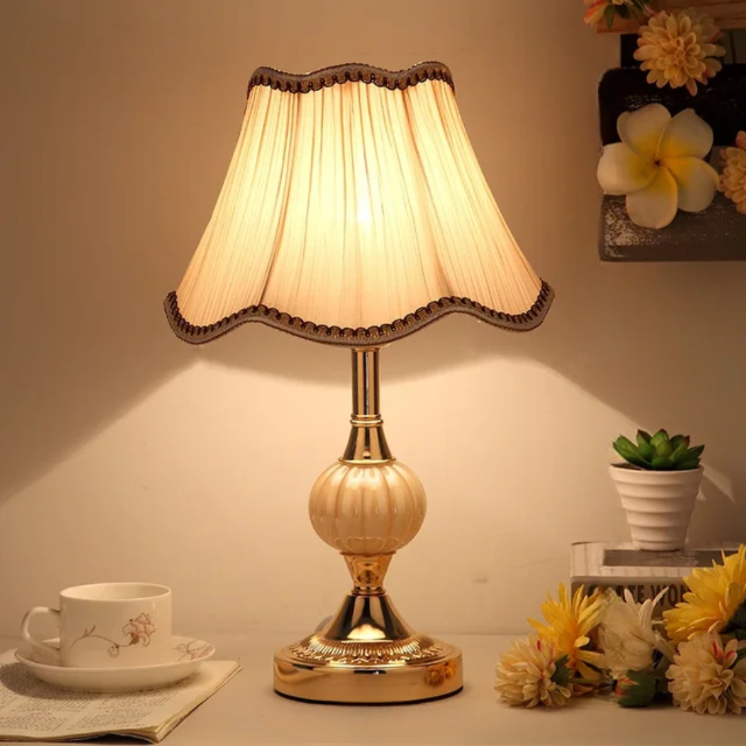 Quixy Floral Scandinavian Table Lamp