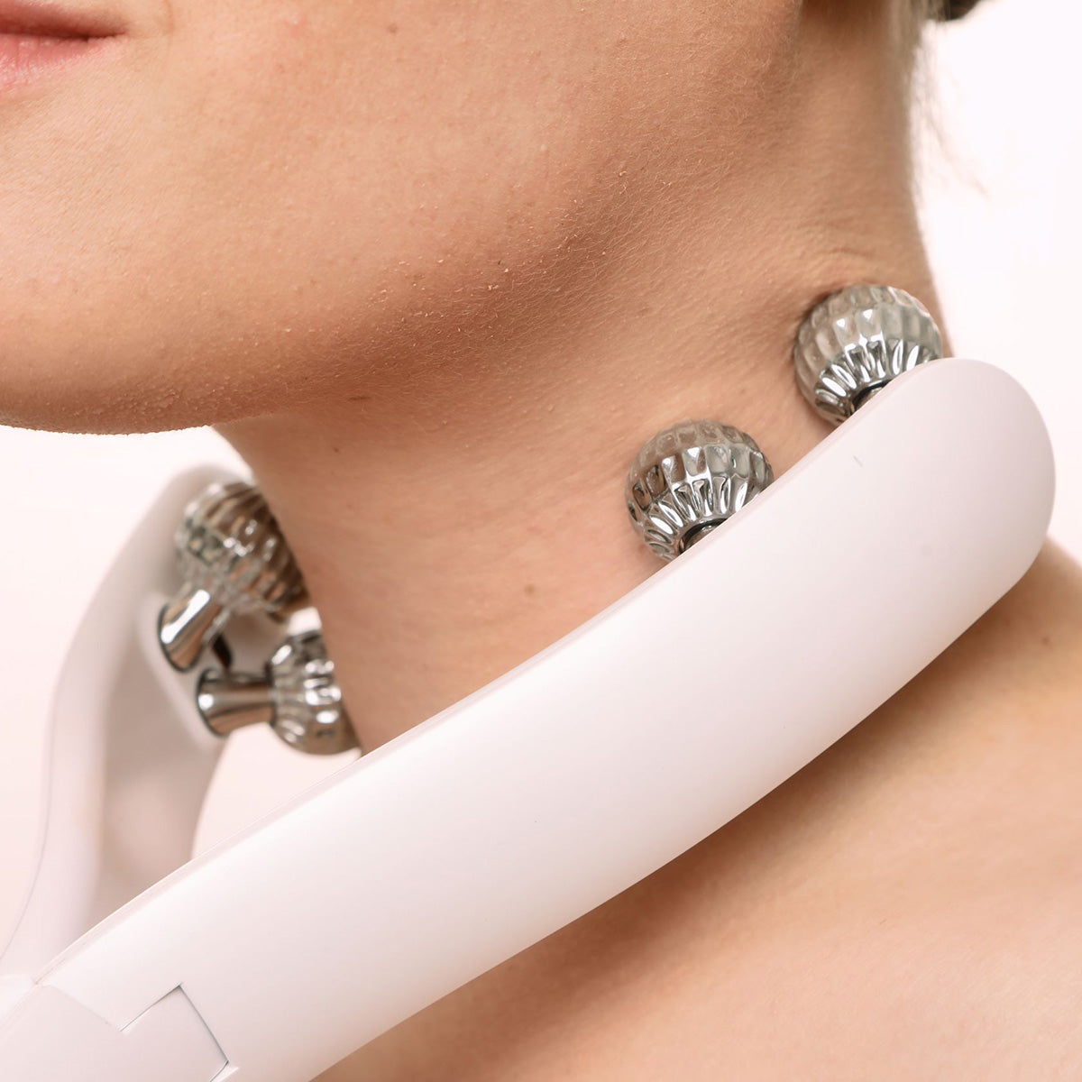 Cordless Face Lift Roller for Jawline & Neck
