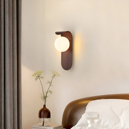 Icar Scandinavian Wood Wall Lamp