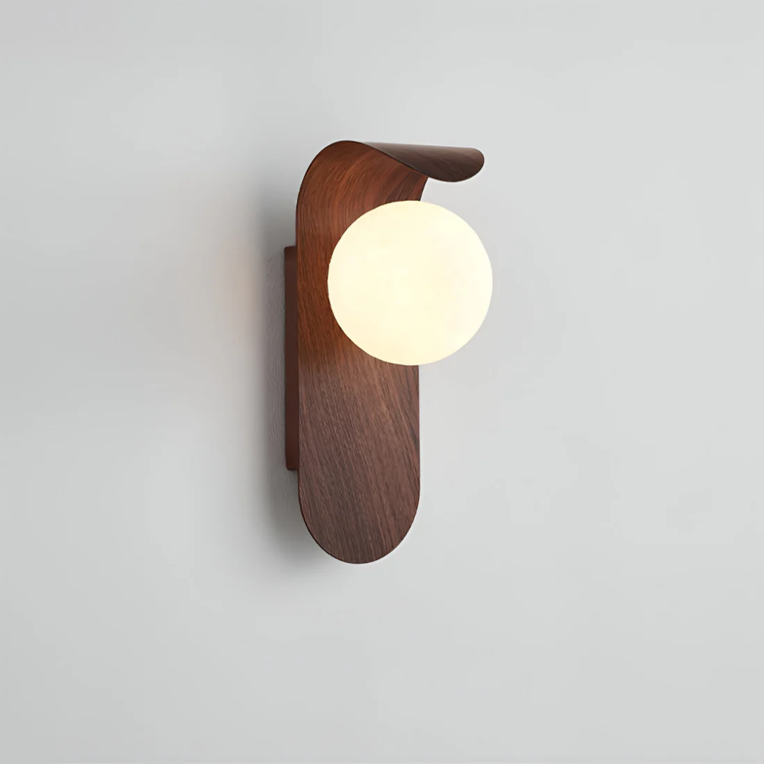 Icar Scandinavian Wood Wall Lamp