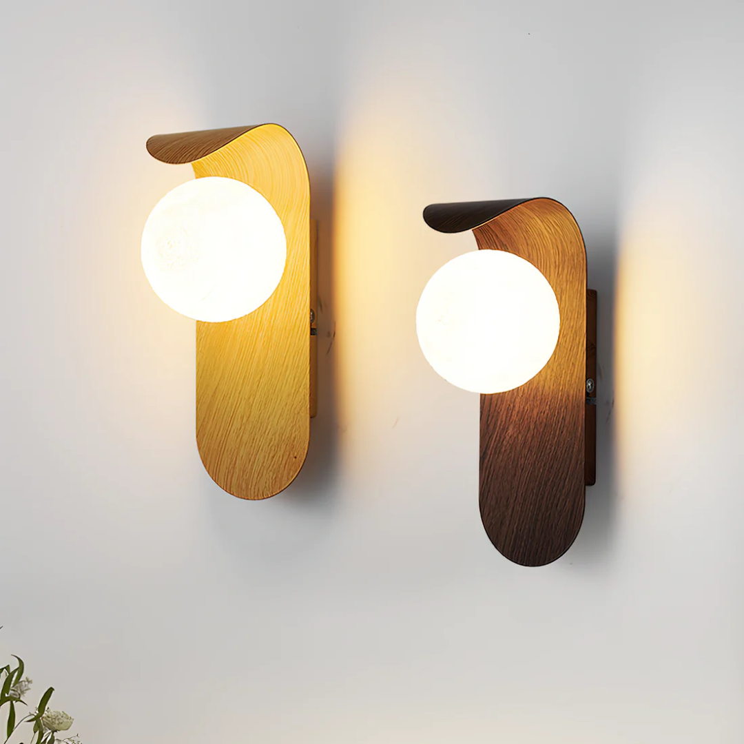 Icar Scandinavian Wood Wall Lamp