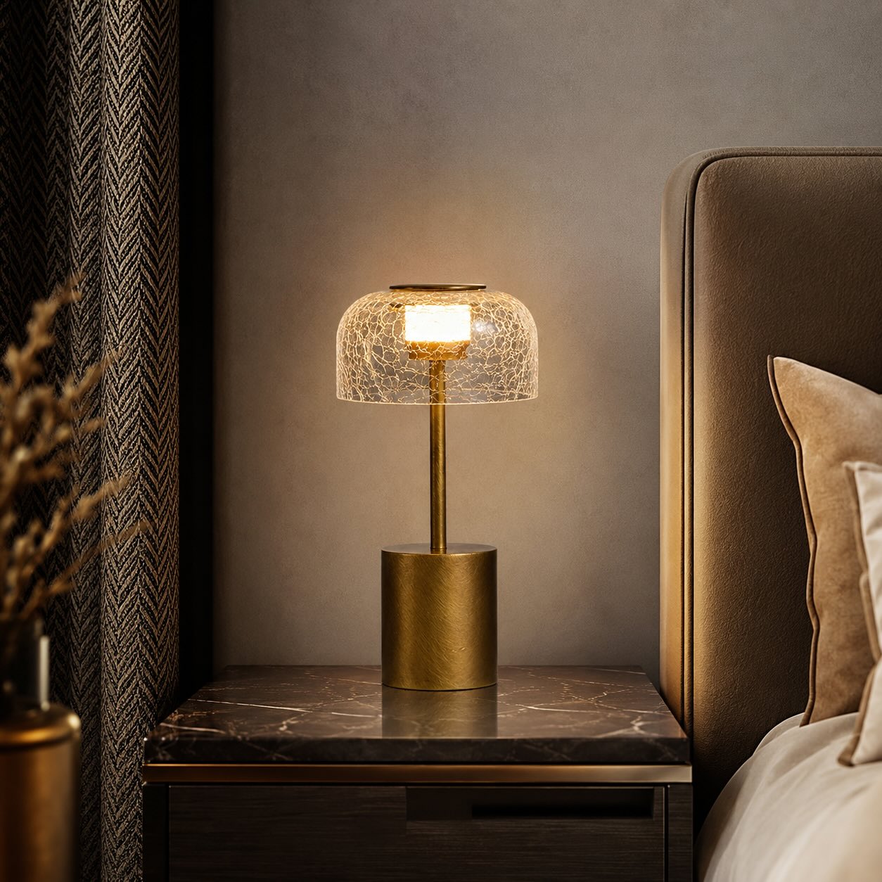 Cracked Glass Shade Table Lamp