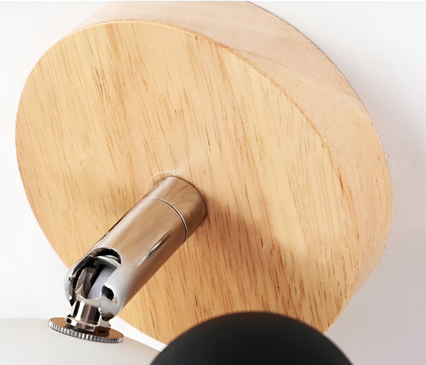 Playful Mouse Wall Lamp for Kids' Rooms