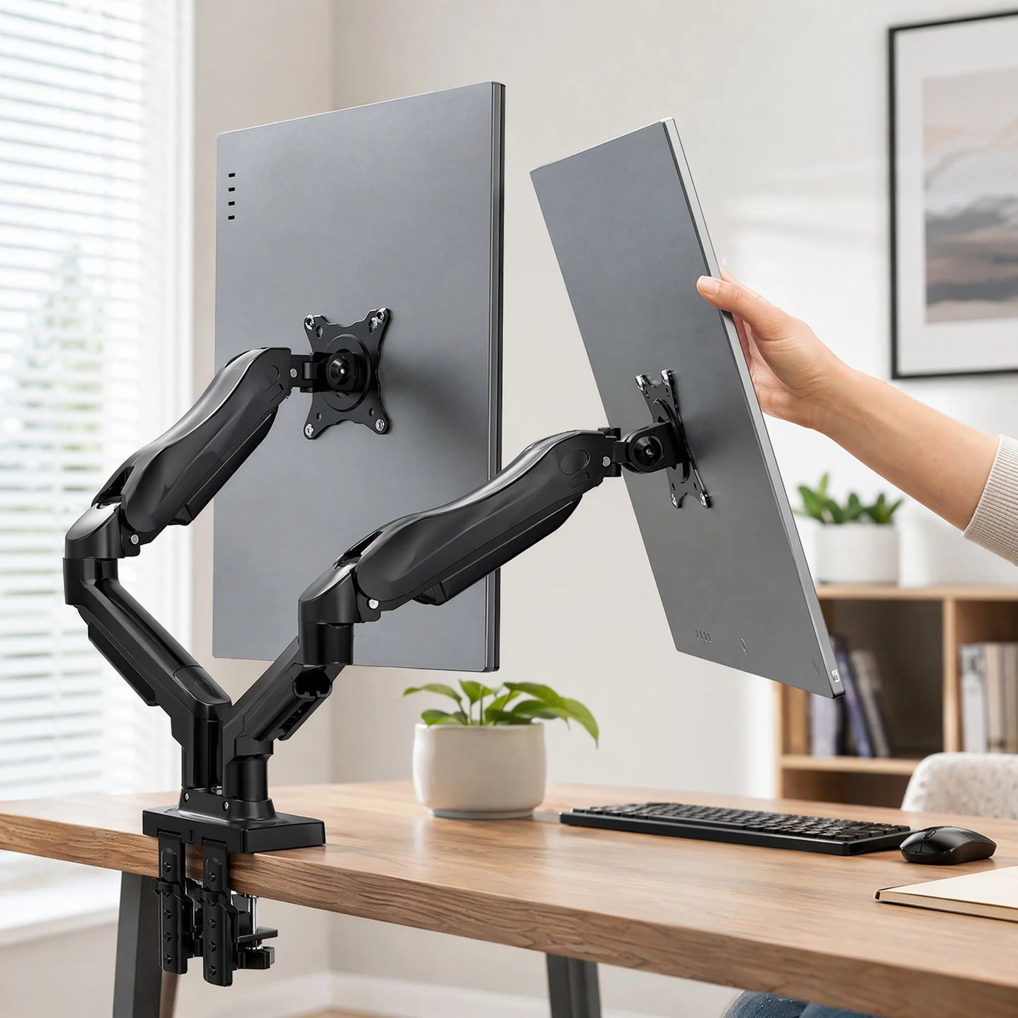 Gaming Dual Monitor Desk Mount