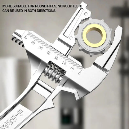Adjustable Pipe Wrench & Nut Key Set