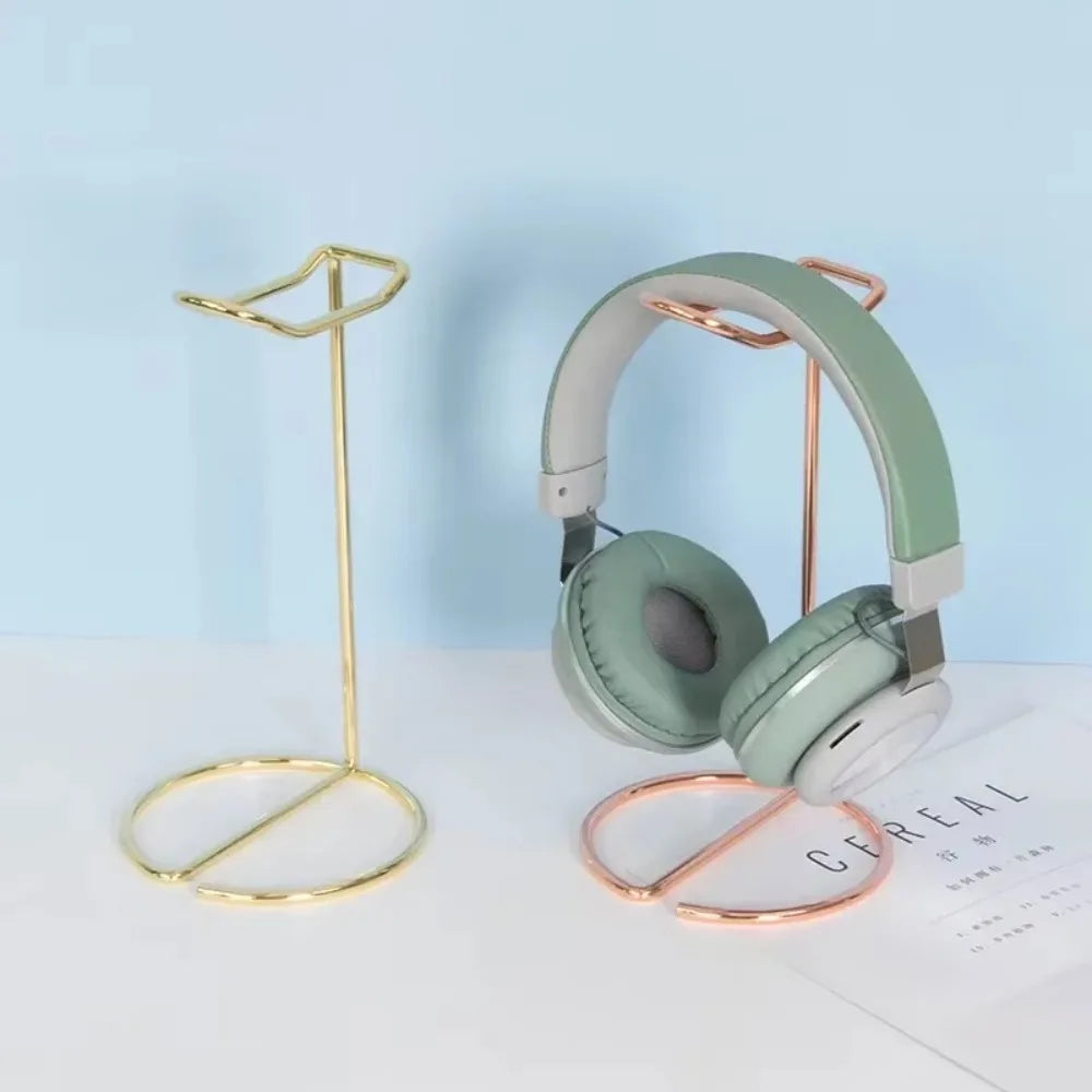 Minimalist Headphone Stand