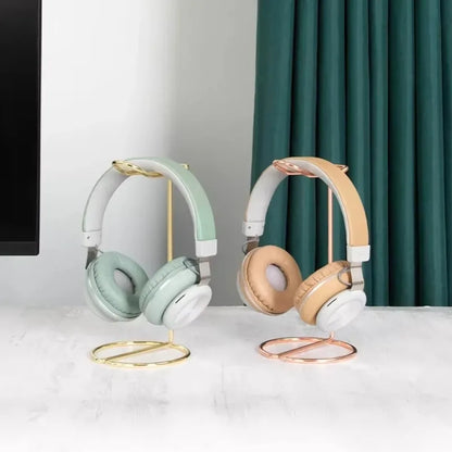 Minimalist Headphone Stand