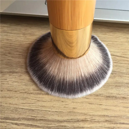 Bamboo Handle Airbrush Foundation Brush