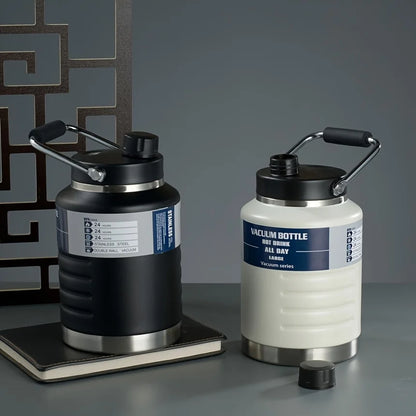 Large-Capacity Insulated Water Jug