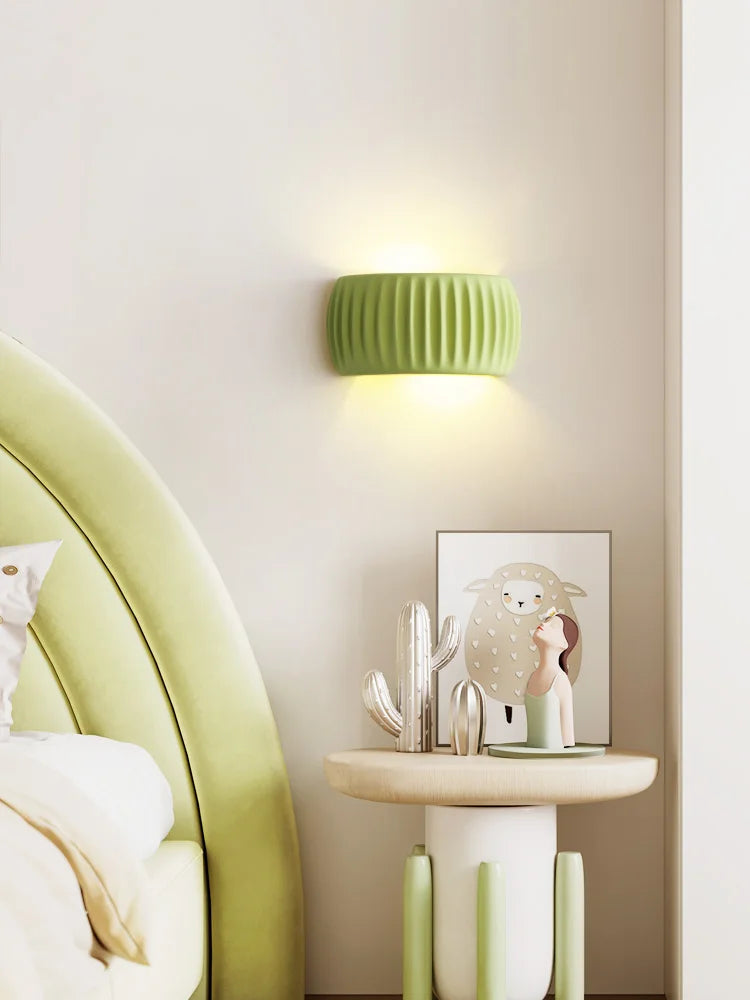Ribbed Resin Sconce, Warm Up & Down Light