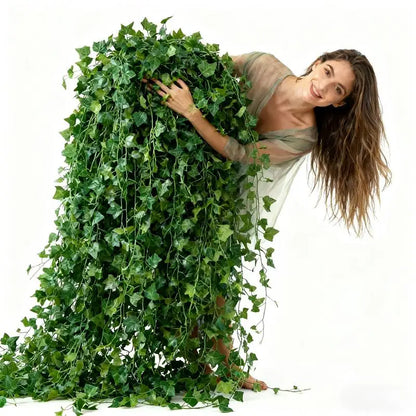 Ivy Garland Wall Decoration