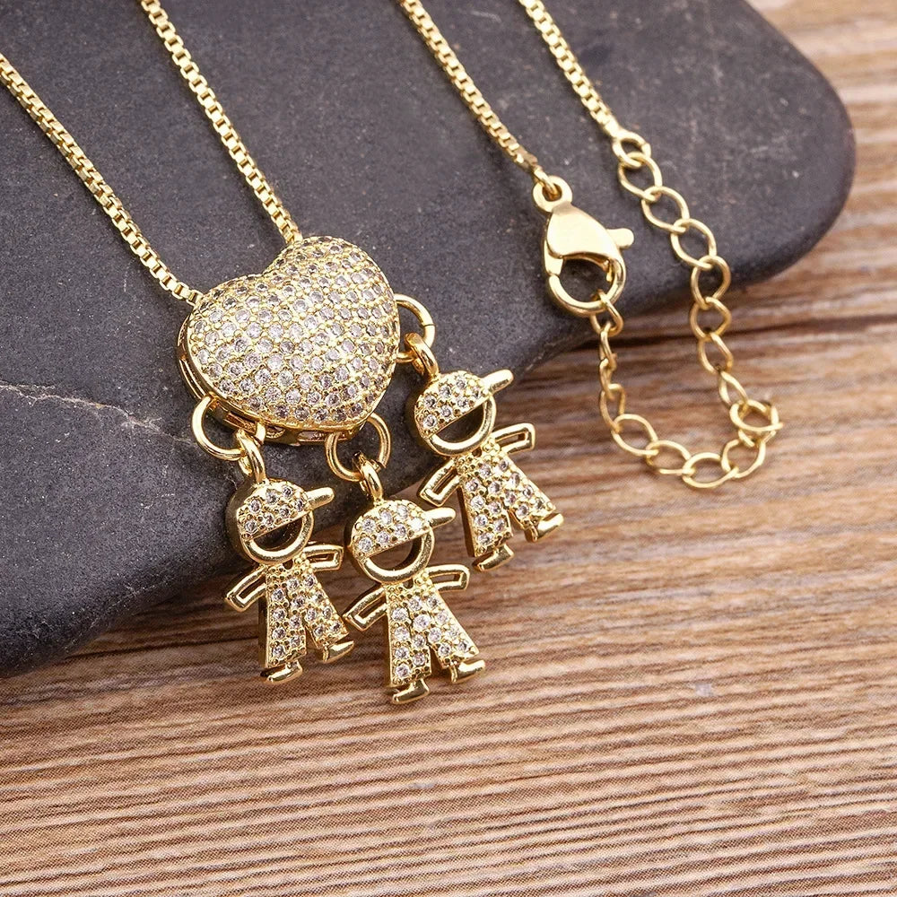 18K Gold Heart Pendant Necklace for Moms