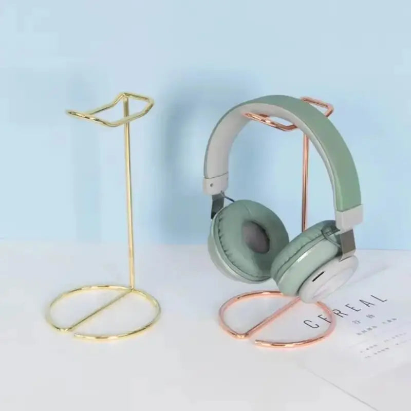 Minimalist Headphone Stand