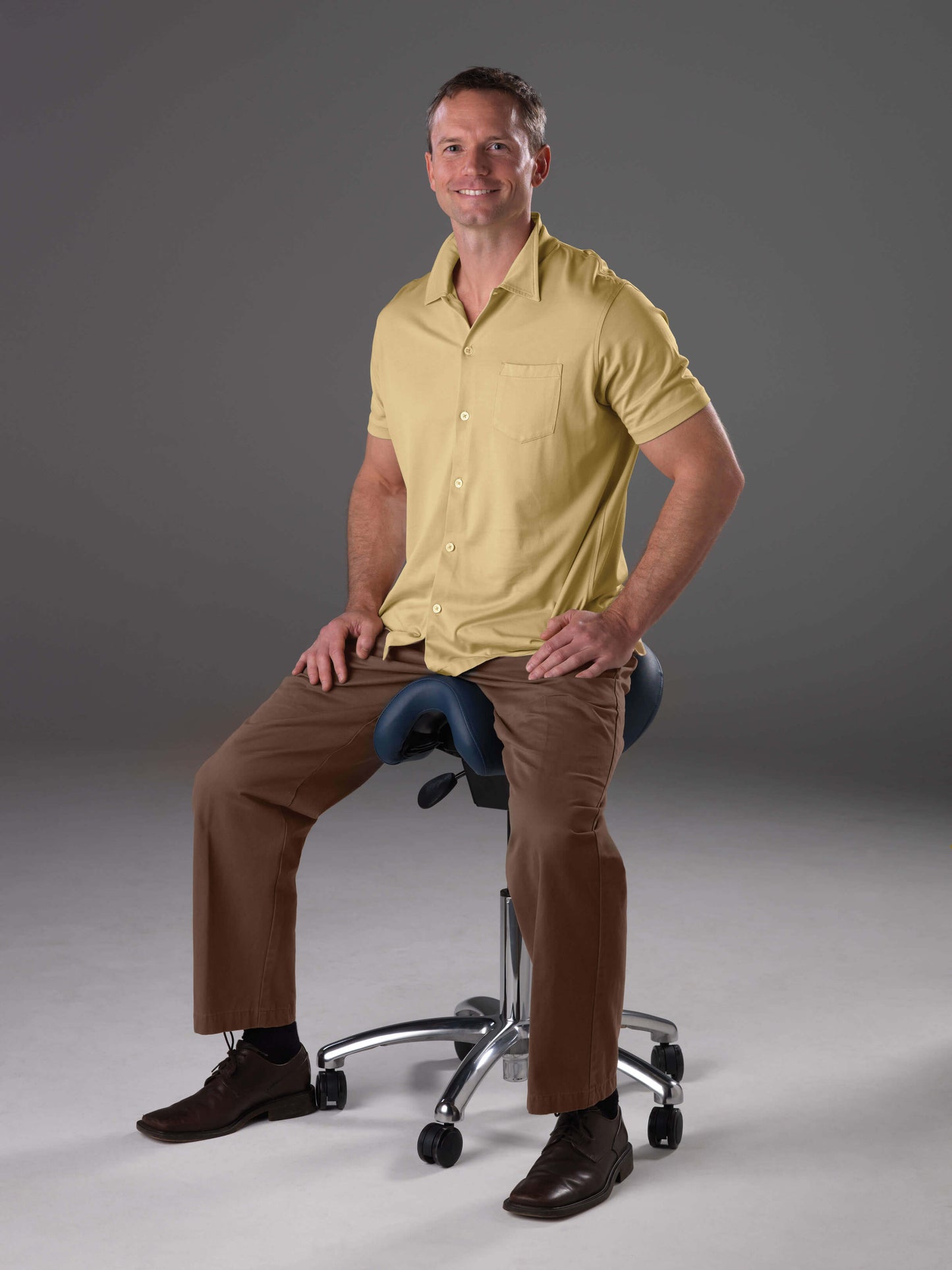 The Bambach – The Original Ergonomic Saddle Chair